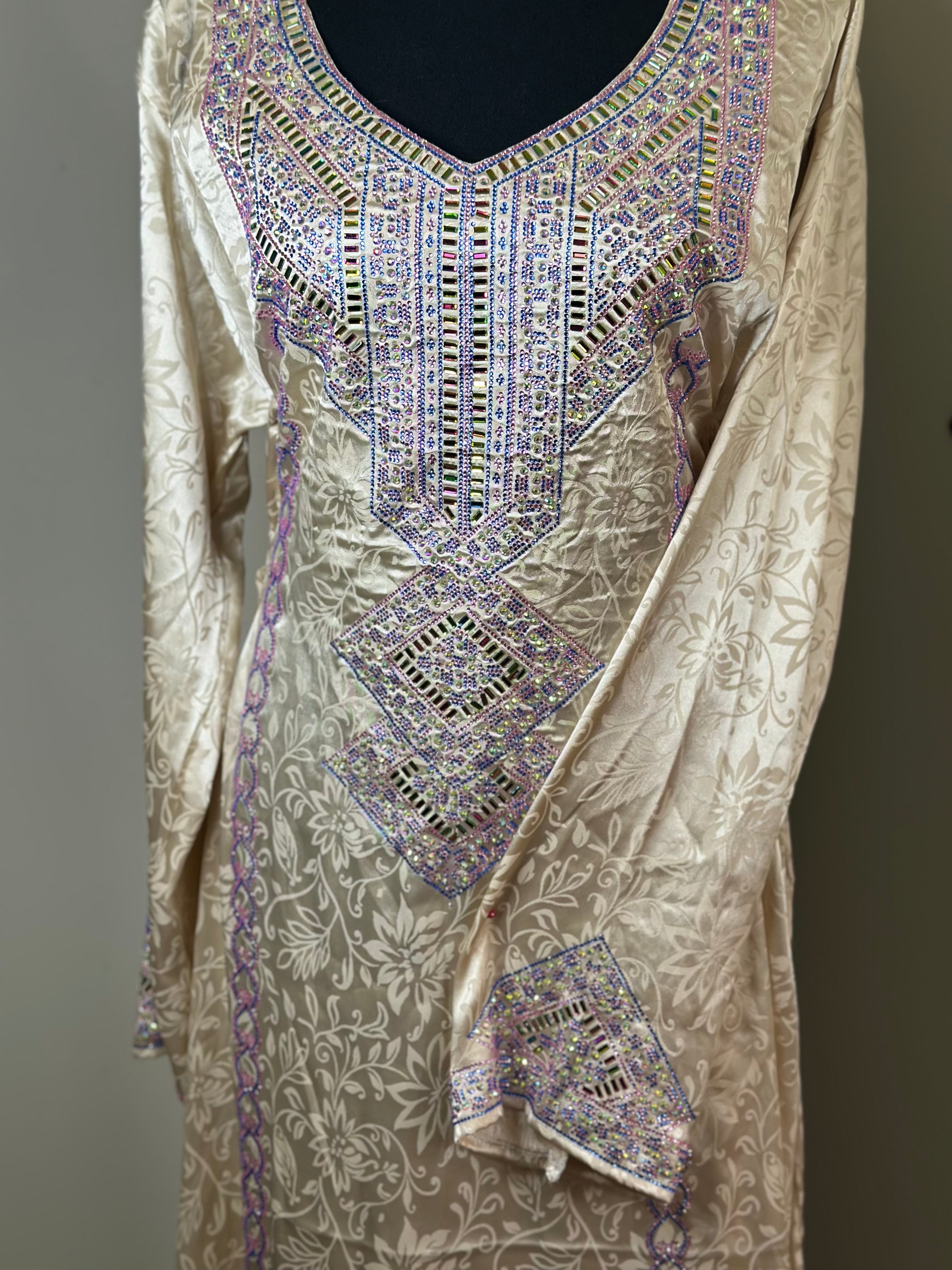 Italian Silk Makhawar