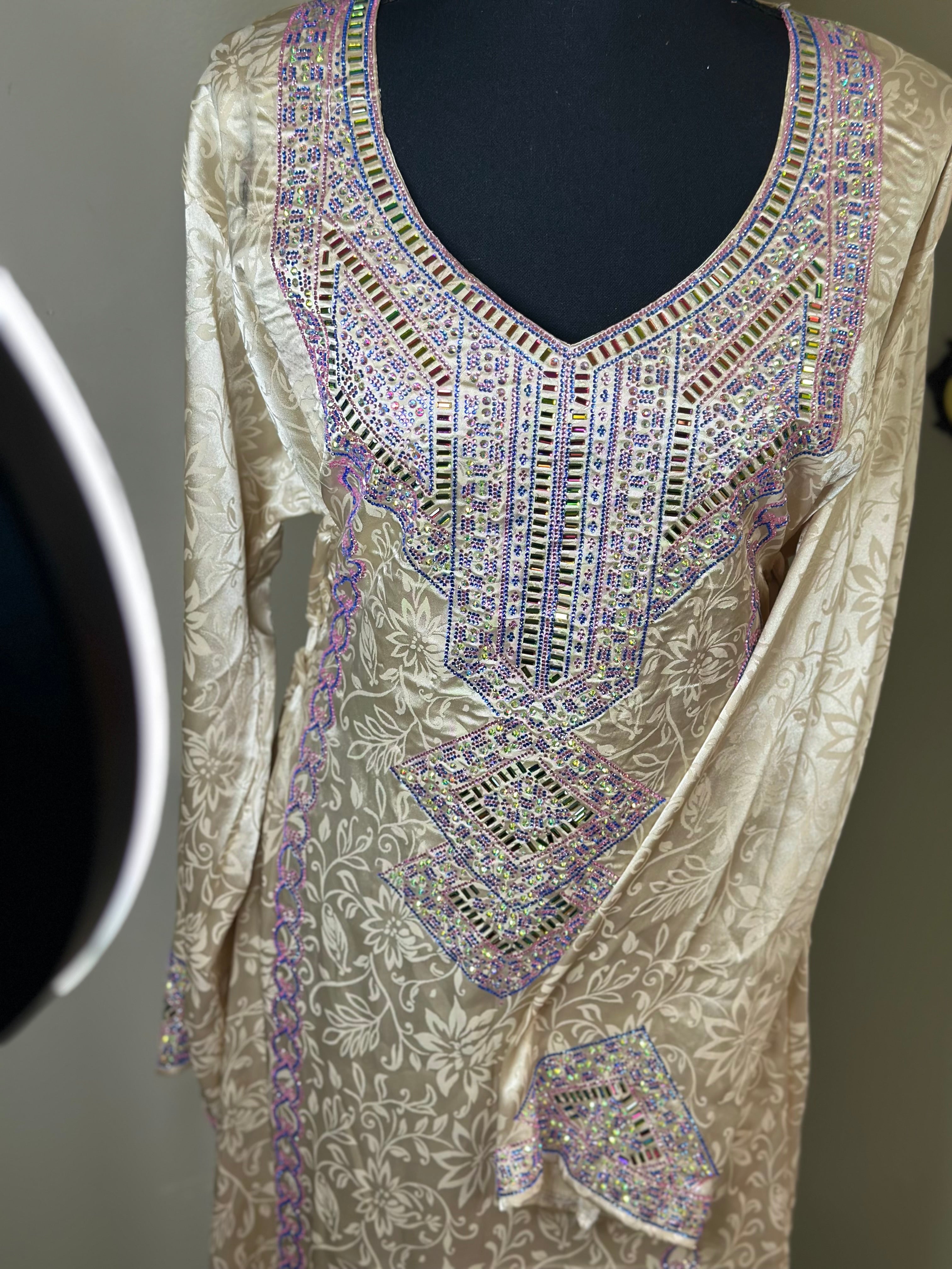 Italian Silk Makhawar